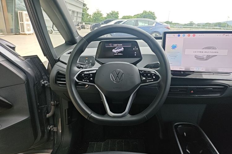 Used Volkswagen ID.3 2025 Smart Edition Outstanding Model Steering Wheel