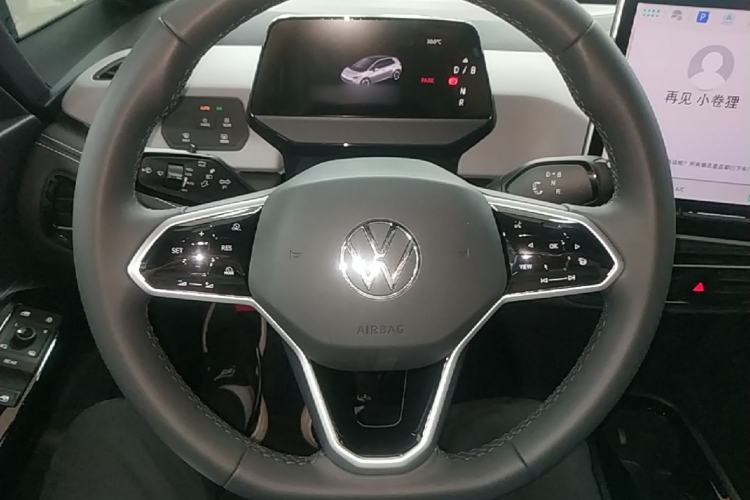 Used Volkswagen ID.3 2025 Smart Edition Outstanding Model Steering Wheel