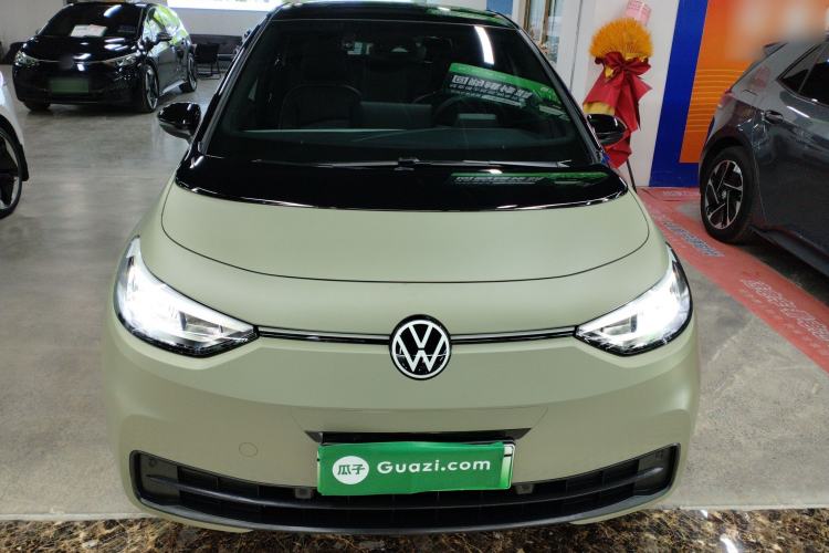 Used Volkswagen ID.3 2025 Smart Edition Outstanding Model Exterior 1
