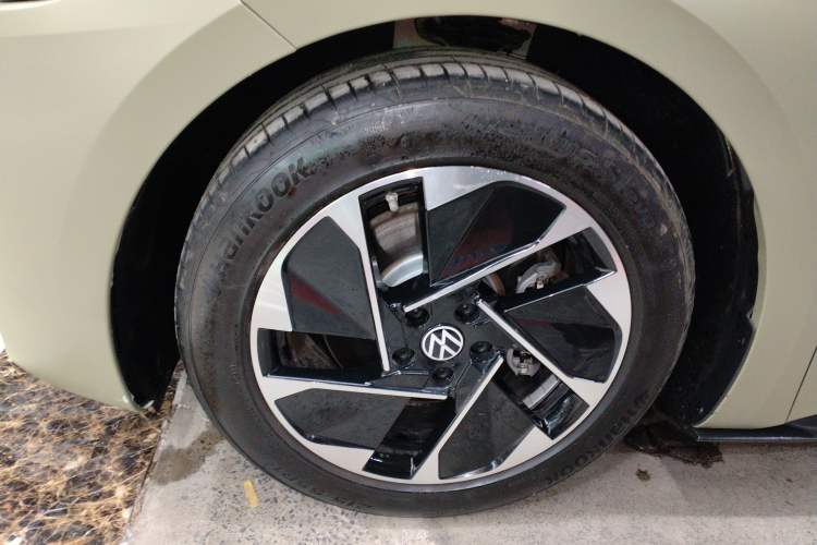 Used Volkswagen ID.3 2025 Smart Edition Outstanding Model Exterior 7