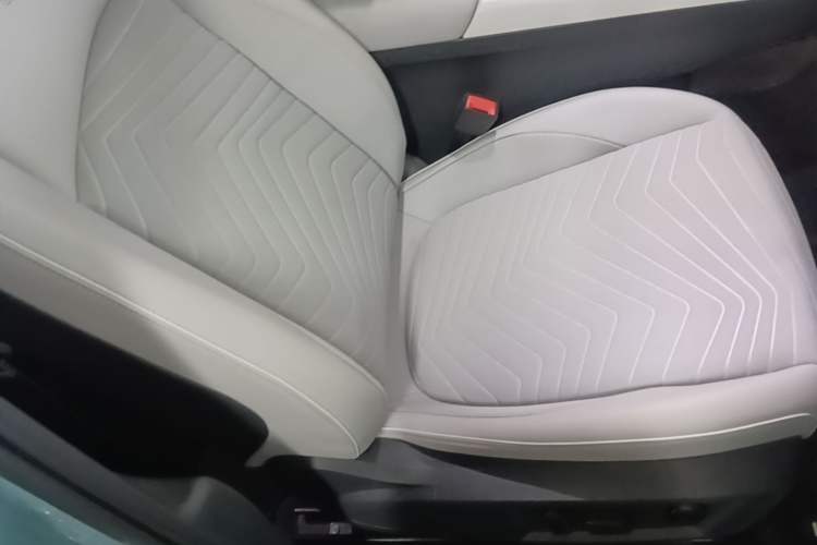 Used Volkswagen ID.3 2025 Revised Version Smart Edition Outstanding Grade Right Front Seat