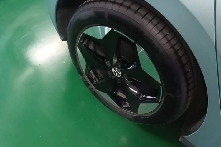 Used Volkswagen ID.3 2025 Revised Version Smart Edition Outstanding Grade Right Rear Wheel Hub