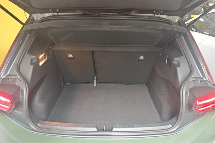 Used Volkswagen ID.3 2025 Smart Version Pure & Intelligent Enjoyment Edition Trunk