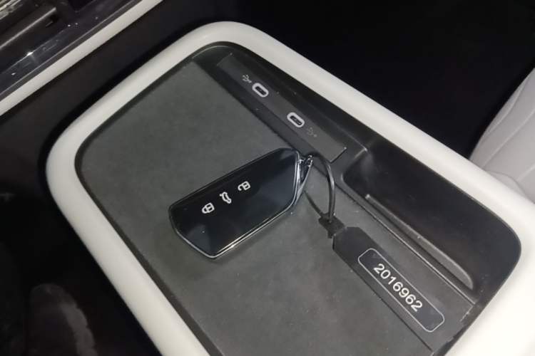 Used Volkswagen ID.3 2025 Revised Version Smart Edition Outstanding Grade Vehicle Key