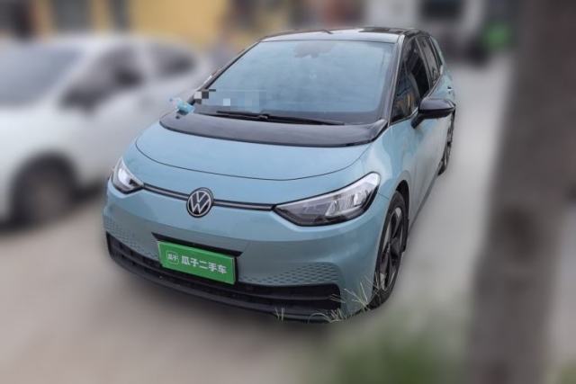 Ojetý Volkswagen ID.3 2025 Revised Version Smart Edition Outstanding Grade