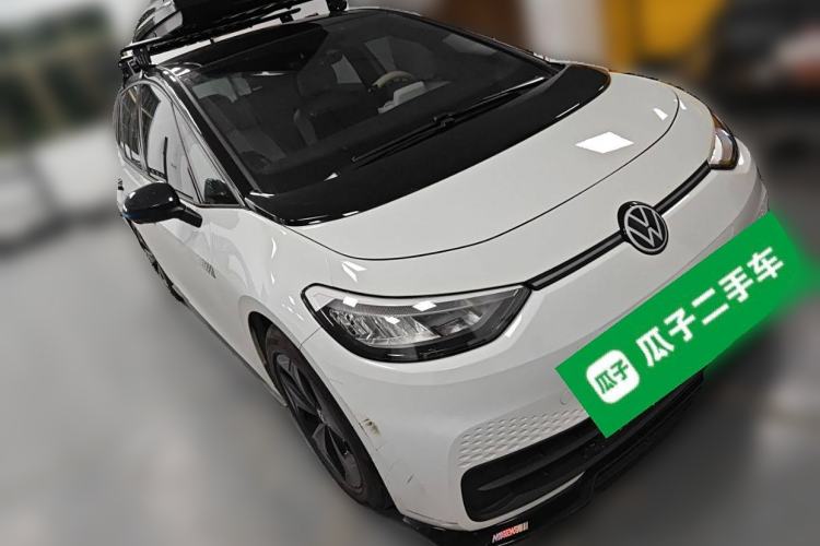 Used Volkswagen ID.3 2025 Revised Version Smart Edition Outstanding Grade Front Right 45 Deg