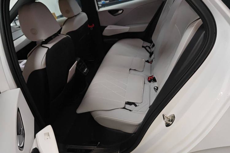 Used Volkswagen ID.3 2025 Revised Version Smart Edition Outstanding Grade Left Rear Seat