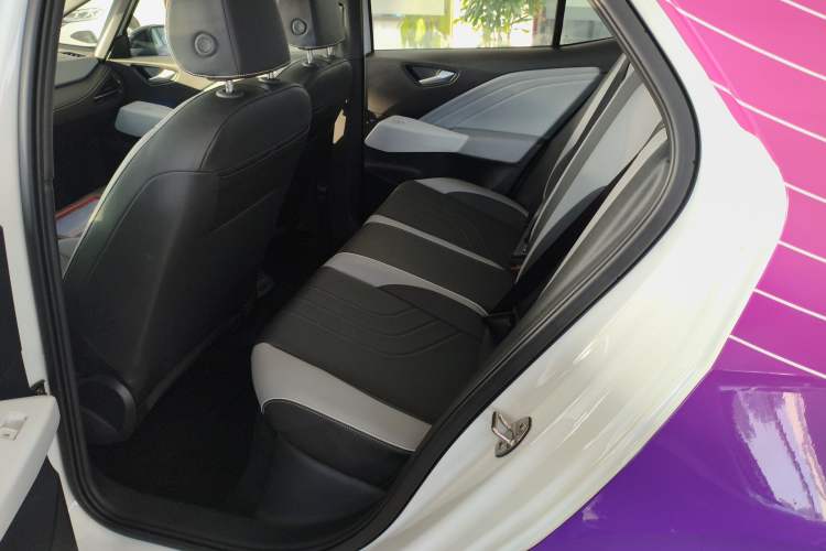 Used Volkswagen ID.3 2025 Smart Edition Ultra-Intelligent Version Interior 4