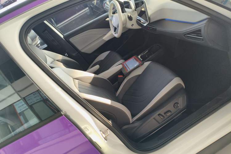 Used Volkswagen ID.3 2025 Smart Edition Ultra-Intelligent Version Right Front Seat