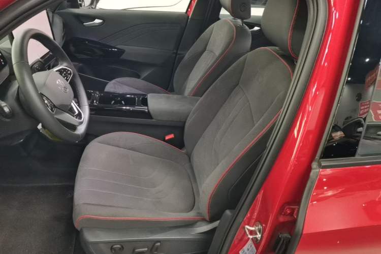 Used Volkswagen ID.3 2025 Revised Version Smart Edition Outstanding Grade Left Front Seat