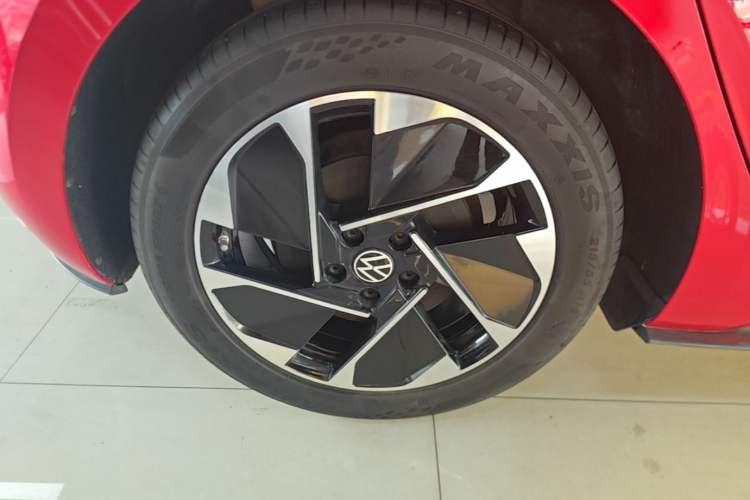 Used Volkswagen ID.3 2025 Smart Edition Ultra-Intelligent Version Right Rear Wheel Hub