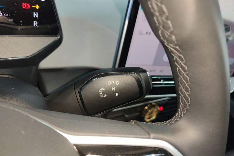 Used Volkswagen ID.3 2025 Smart Edition Outstanding Model Gear Lever