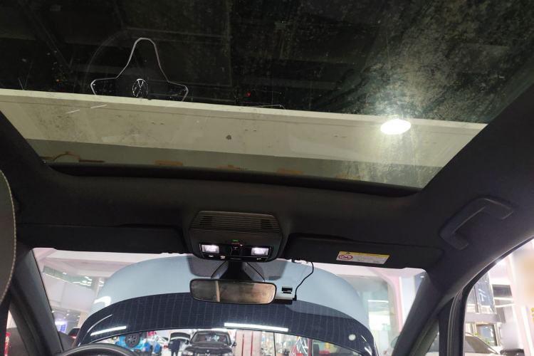 Used Volkswagen ID.3 2025 Smart Edition Outstanding Model Headliner