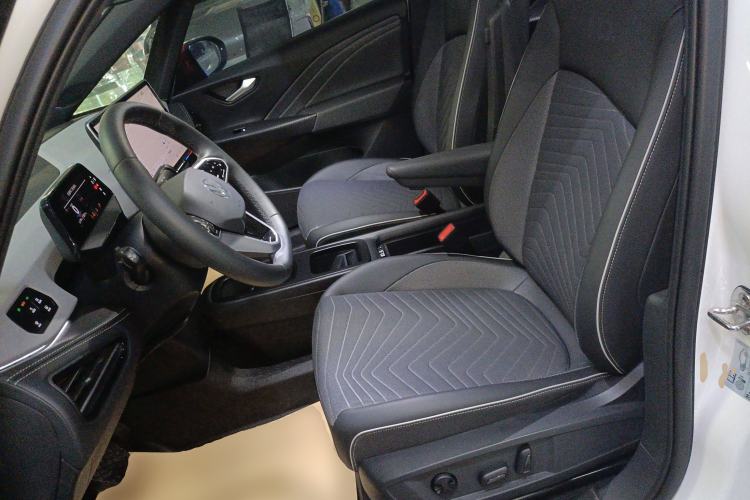 Used Volkswagen ID.3 2025 Smart Edition Outstanding Model Left Front Seat