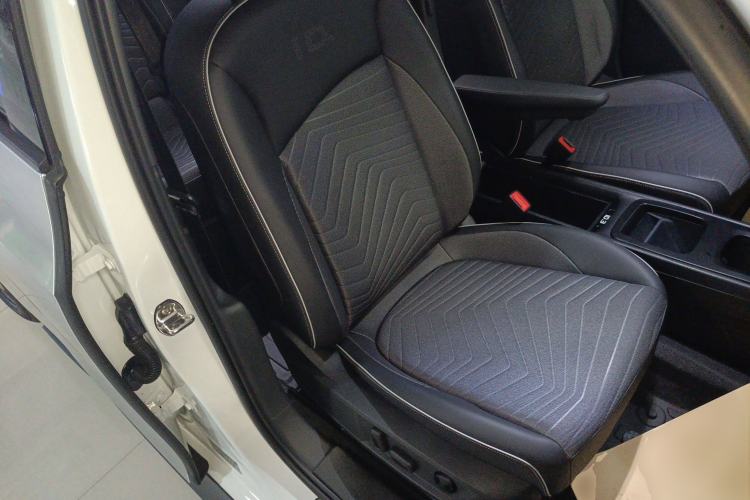 Used Volkswagen ID.3 2025 Smart Edition Outstanding Model Right Front Seat