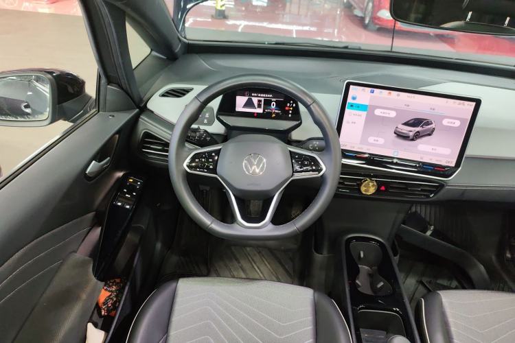 Used Volkswagen ID.3 2025 Smart Edition Outstanding Model Steering Wheel