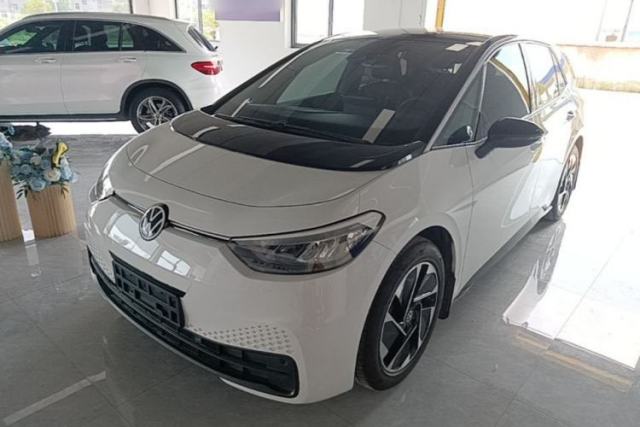 Używany Volkswagen ID.3 2025 Smart Version Pure & Intelligent Enjoyment Edition
