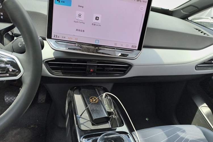 Used Volkswagen ID.3 2025 Smart Edition Outstanding Model Audio And AC Panel