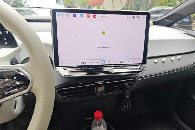 Used Volkswagen ID.3 2025 Smart Edition Ultra-Intelligent Oxygen Version Audio And AC Panel