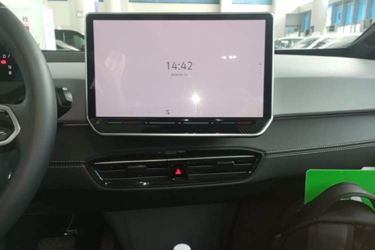 Used Volkswagen ID.3 2025 Smart Edition Outstanding Model Audio And AC Panel