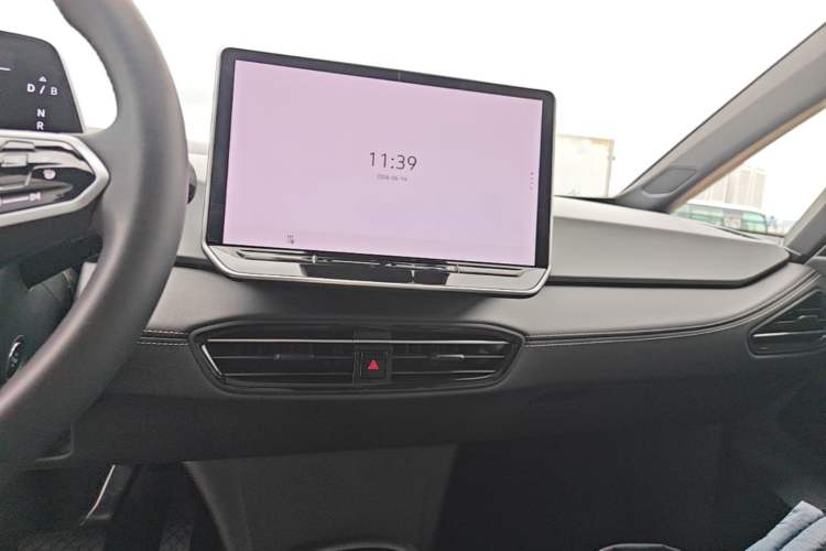 Used Volkswagen ID.3 2025 Smart Edition Outstanding Model Audio And AC Panel