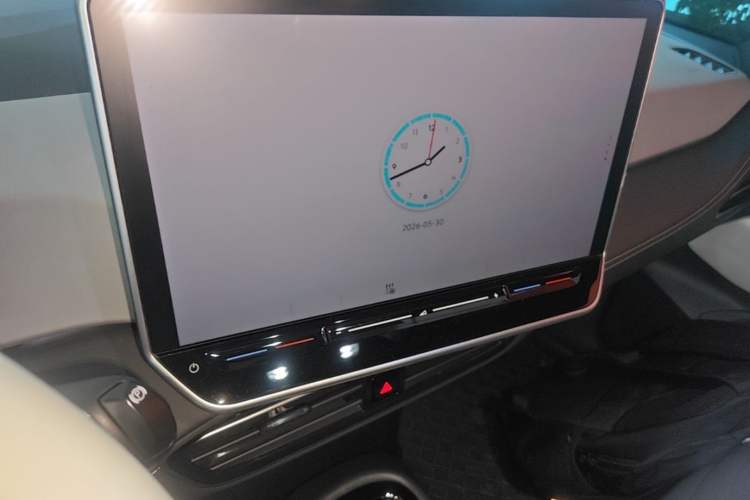 Used Volkswagen ID.3 2025 Smart Edition Outstanding Model Audio And AC Panel