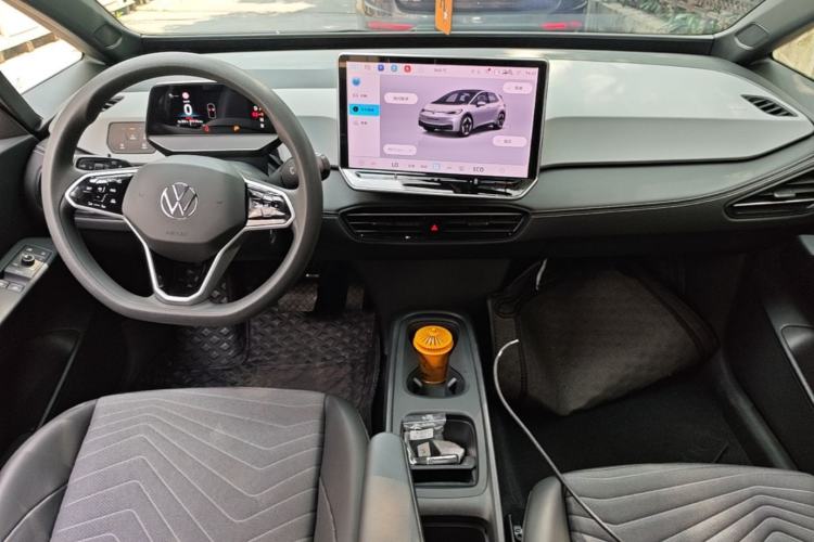 Used Volkswagen ID.3 2025 Smart Version Pure & Intelligent Enjoyment Edition Center Console