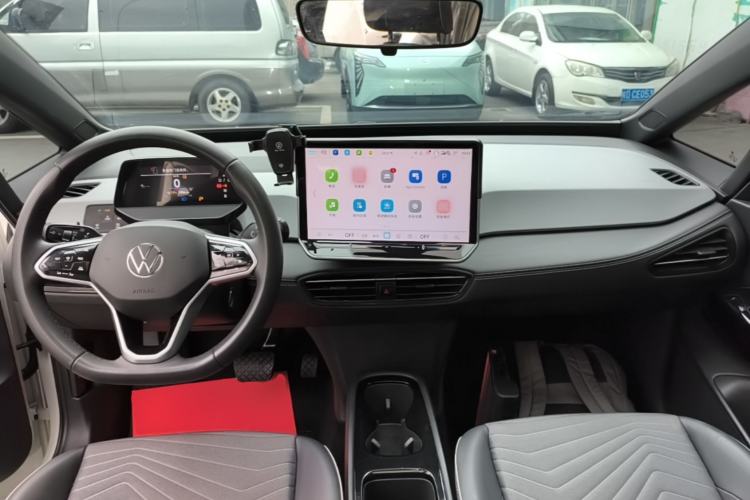 Used Volkswagen ID.3 2025 Smart Edition Outstanding Model Center Console