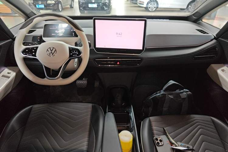 Used Volkswagen ID.3 2025 Smart Edition Outstanding Model Center Console
