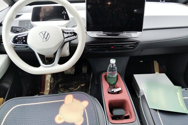 Used Volkswagen ID.3 2025 Smart Edition Outstanding Model Center Console