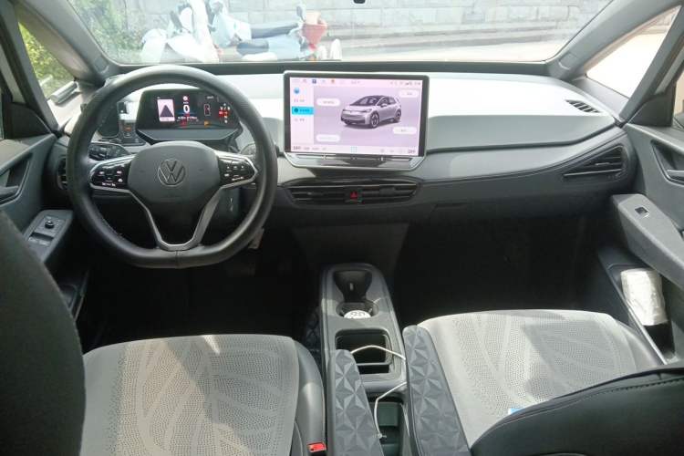 Used Volkswagen ID.3 2025 Smart Version Pure & Intelligent Enjoyment Edition Center Console