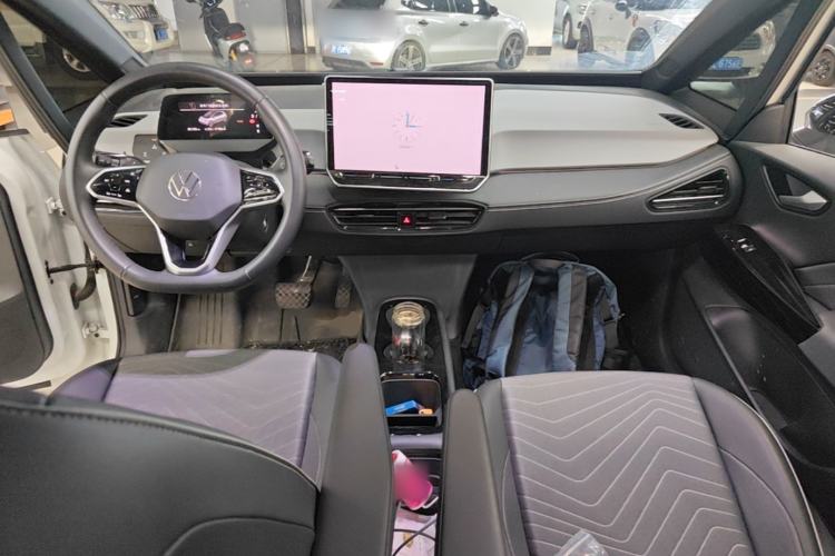 Used Volkswagen ID.3 2025 Smart Edition Outstanding Model Center Console