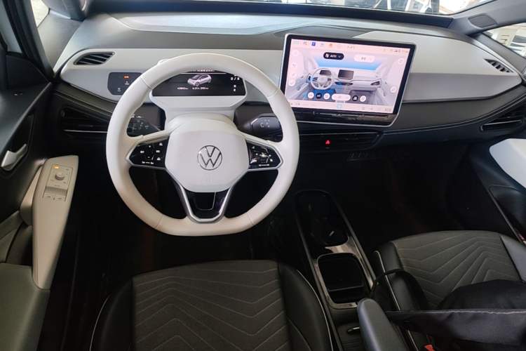 Used Volkswagen ID.3 2025 Smart Model Outstanding Oxygen Edition Center Console