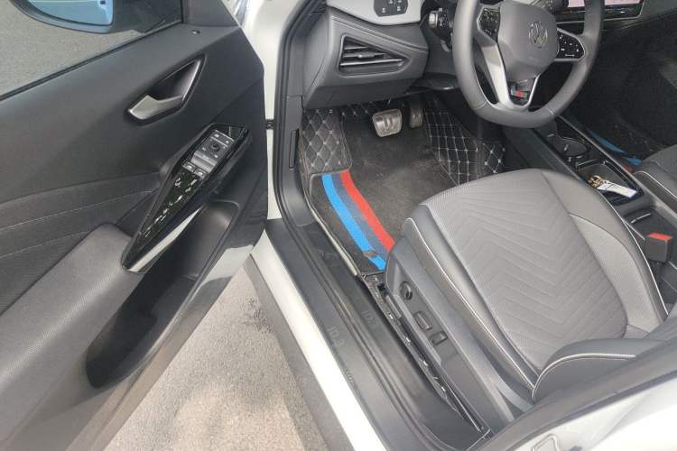 Used Volkswagen ID.3 2025 Smart Edition Outstanding Model Driver Seat