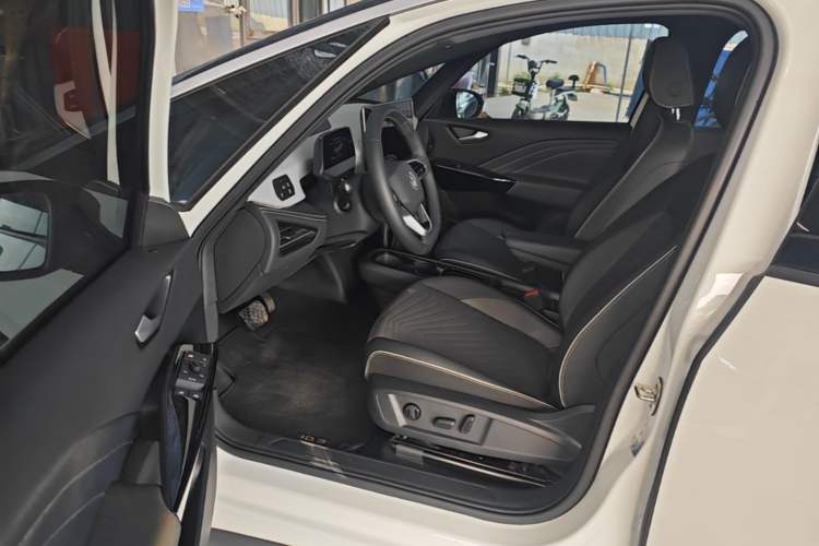 Used Volkswagen ID.3 2025 Smart Edition Outstanding Model Driver Seat