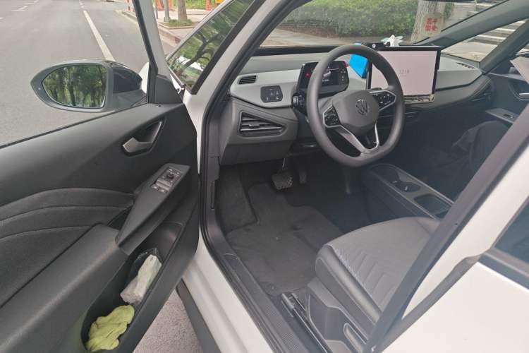 Used Volkswagen ID.3 2025 Smart Version Pure & Intelligent Enjoyment Edition Driver Seat