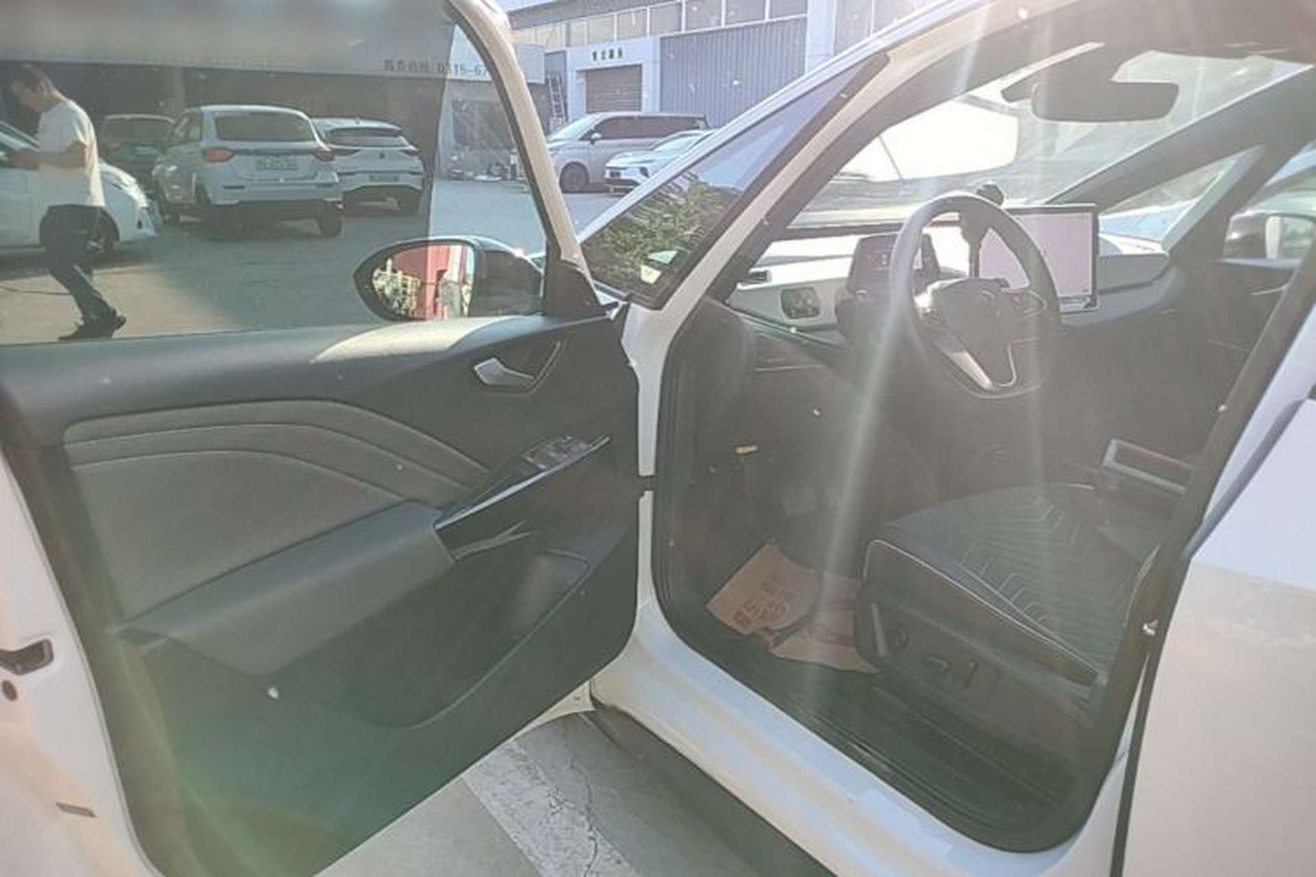 Used Volkswagen ID.3 2025 Smart Model Outstanding Oxygen Edition Driver Seat