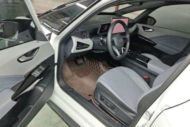 Used Volkswagen ID.3 2025 Revised Version Smart Edition Outstanding Grade Driver Seat