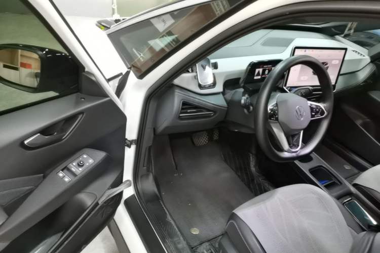 Used Volkswagen ID.3 2025 Smart Version Pure & Intelligent Enjoyment Edition Driver Seat