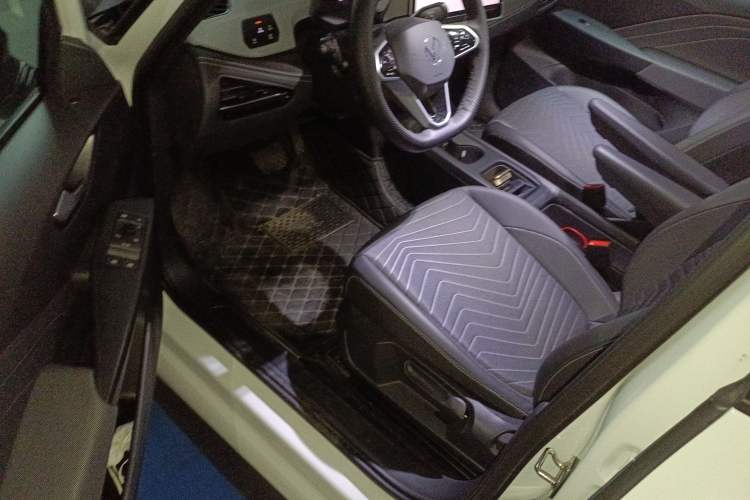 Used Volkswagen ID.3 2025 Smart Version Pure & Intelligent Enjoyment Edition Driver Seat