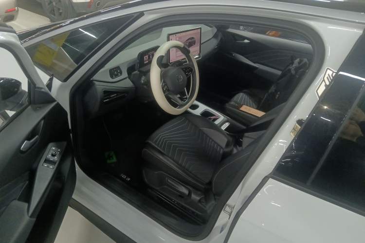 Used Volkswagen ID.3 2025 Smart Version Pure & Intelligent Enjoyment Edition Driver Seat