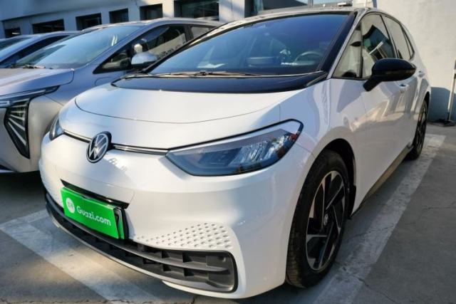 Used Volkswagen ID.3 2025 Smart Model Outstanding Oxygen Edition