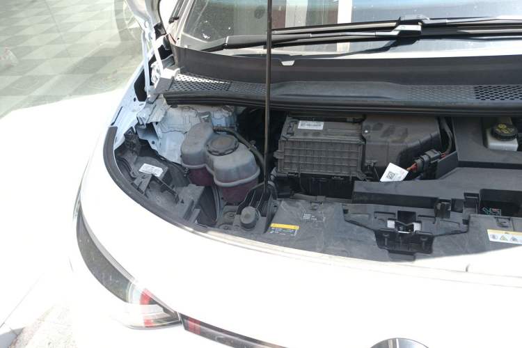 Used Volkswagen ID.3 2025 Smart Edition Ultra-Intelligent Version Engine Bay Right