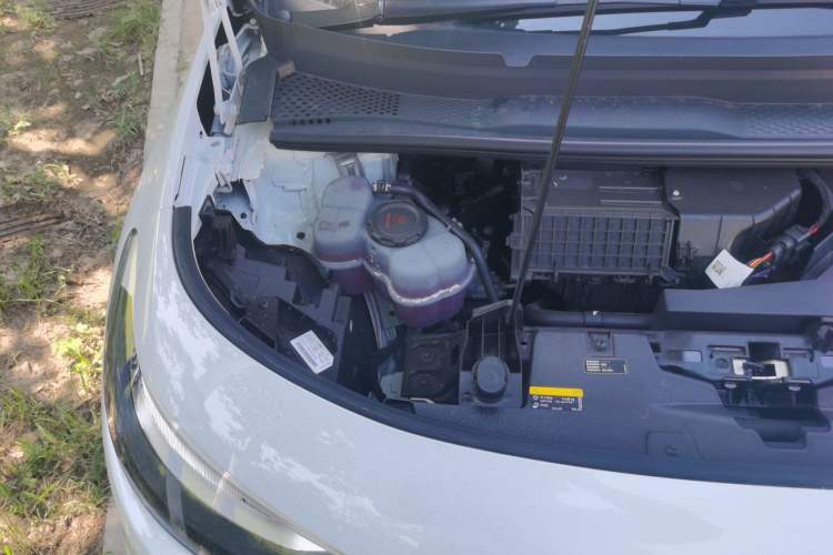 Used Volkswagen ID.3 2025 Smart Edition Outstanding Model Engine Bay Right