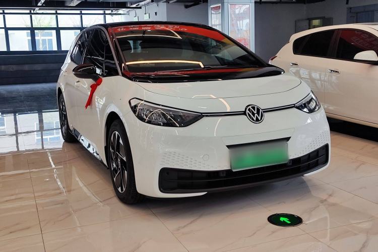 Used Volkswagen ID.3 2025 Smart Edition Outstanding Model Exterior 2