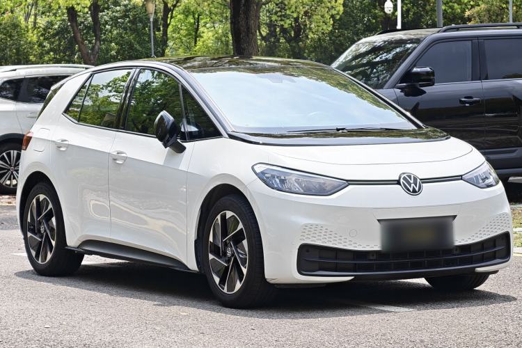 Used Volkswagen ID.3 2025 Smart Edition Outstanding Model Exterior 2