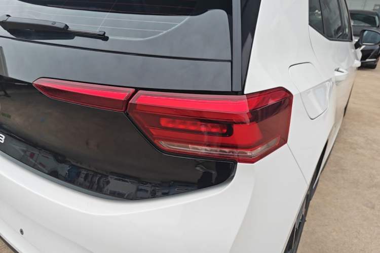 Used Volkswagen ID.3 2025 Smart Edition Outstanding Model Exterior 3