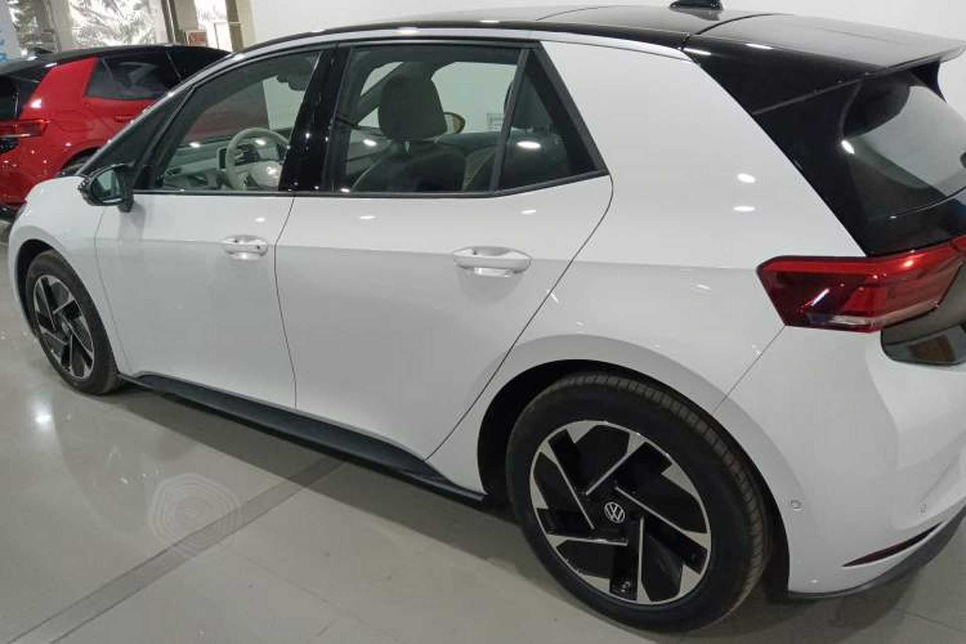 Used Volkswagen ID.3 2025 Smart Edition Ultra-Intelligent Oxygen Version Exterior 3