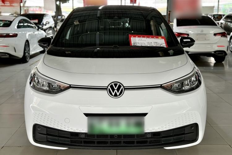 Used Volkswagen ID.3 2025 Smart Model Outstanding Oxygen Edition Exterior 4