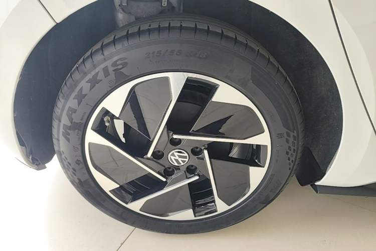 Used Volkswagen ID.3 2025 Smart Edition Outstanding Model Exterior 5